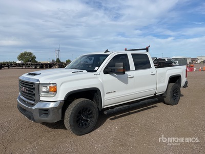 2018 GMC Sierra 2500HD 4x4 Crew Cab Pickup