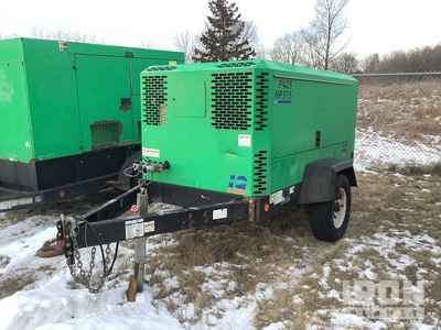 2015 Doosan P425/HP375WCU-T4I Mobile Compressore (Inoperable)