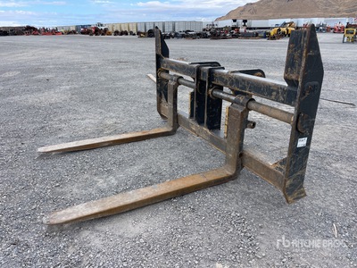 JRB 72 in Wheel Loader Forks