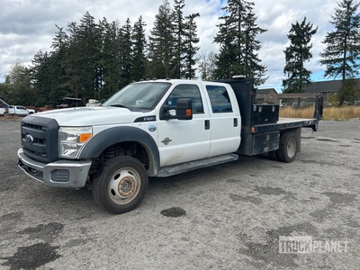 2015 Ford F-450 XL 4x4 Crew Cab Flatbed Truck