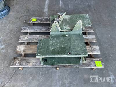 (2) HMMWV Radio Mounts