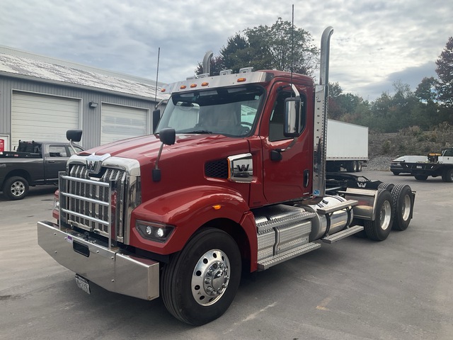 2024 Western Star 49X 6x4 T/A Day Cab Truck Tractor