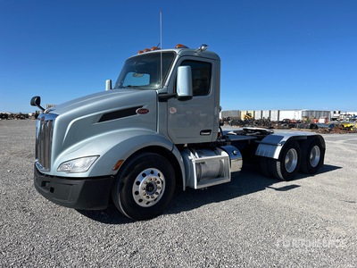 2022 Peterbilt 579 6x4 T/A Day Cab Truck Tractor