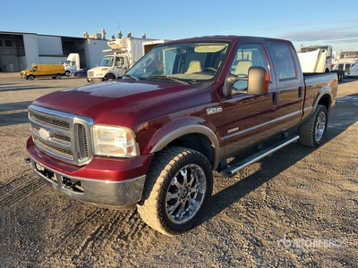 2005 Ford F-250 Lariat 4x4 Crew Cab Pick Up