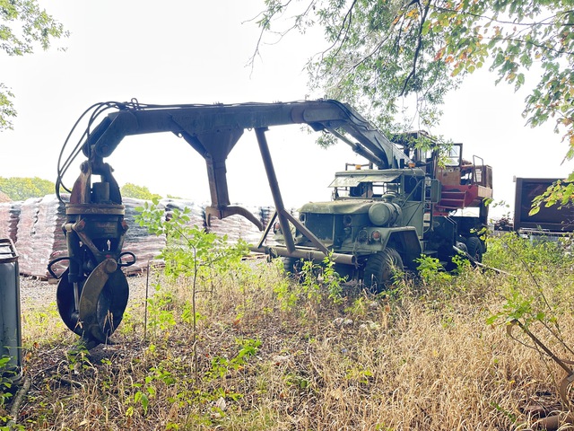 Prentice 325 Truck Mounted Log Loader