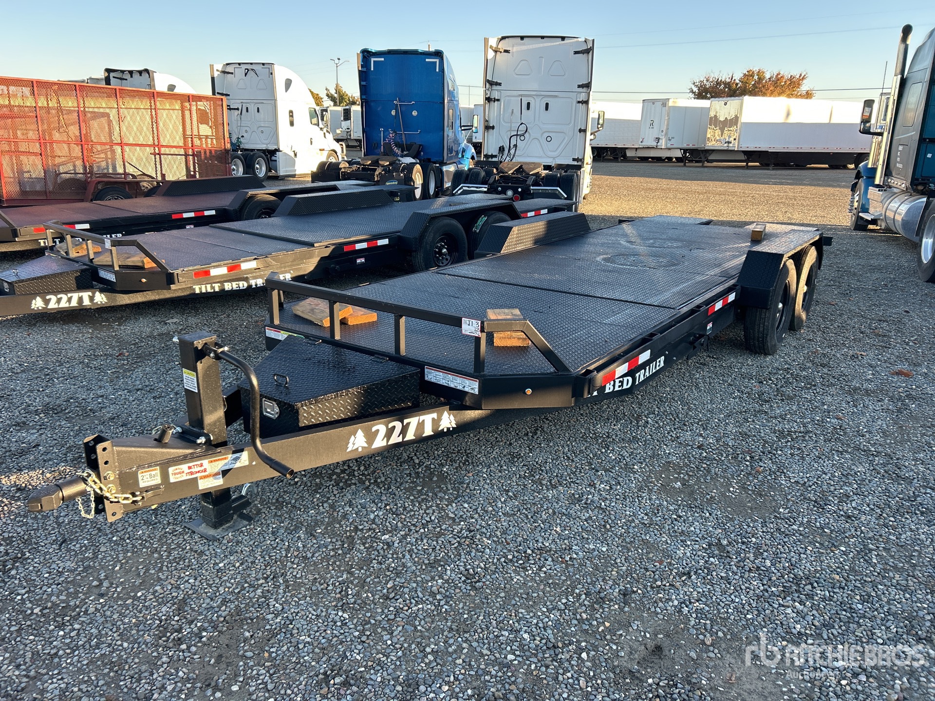 2026 Industrias America 227T 22 ft T/A Tilt Deck Trailer