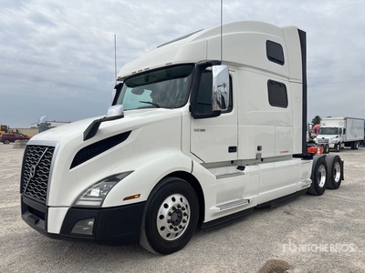 2019 Volvo VNL860 6x4 T/A Slaapcabine Trekker