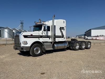 2014 Peterbilt 367 8x6 4-Achs Sattelzugmaschine mit Schlafkabine