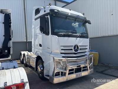 2016 Mercedes-Benz Actros 6x4 Tracteur routier couchette