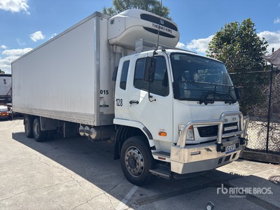 2016 Mitsubishi FN600 6x2 Kühlfahrzeuge