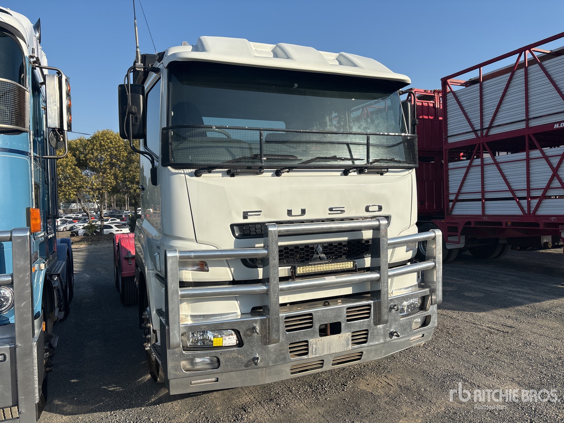 2017 Mitsubishi FV500 6x4 Tracteur Routier Couchette