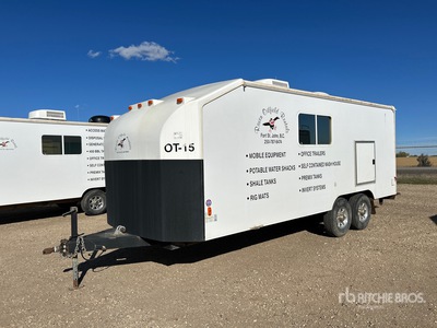2013 Triple E 20 ft x 8 ft Portable T/A Oficina móvil
