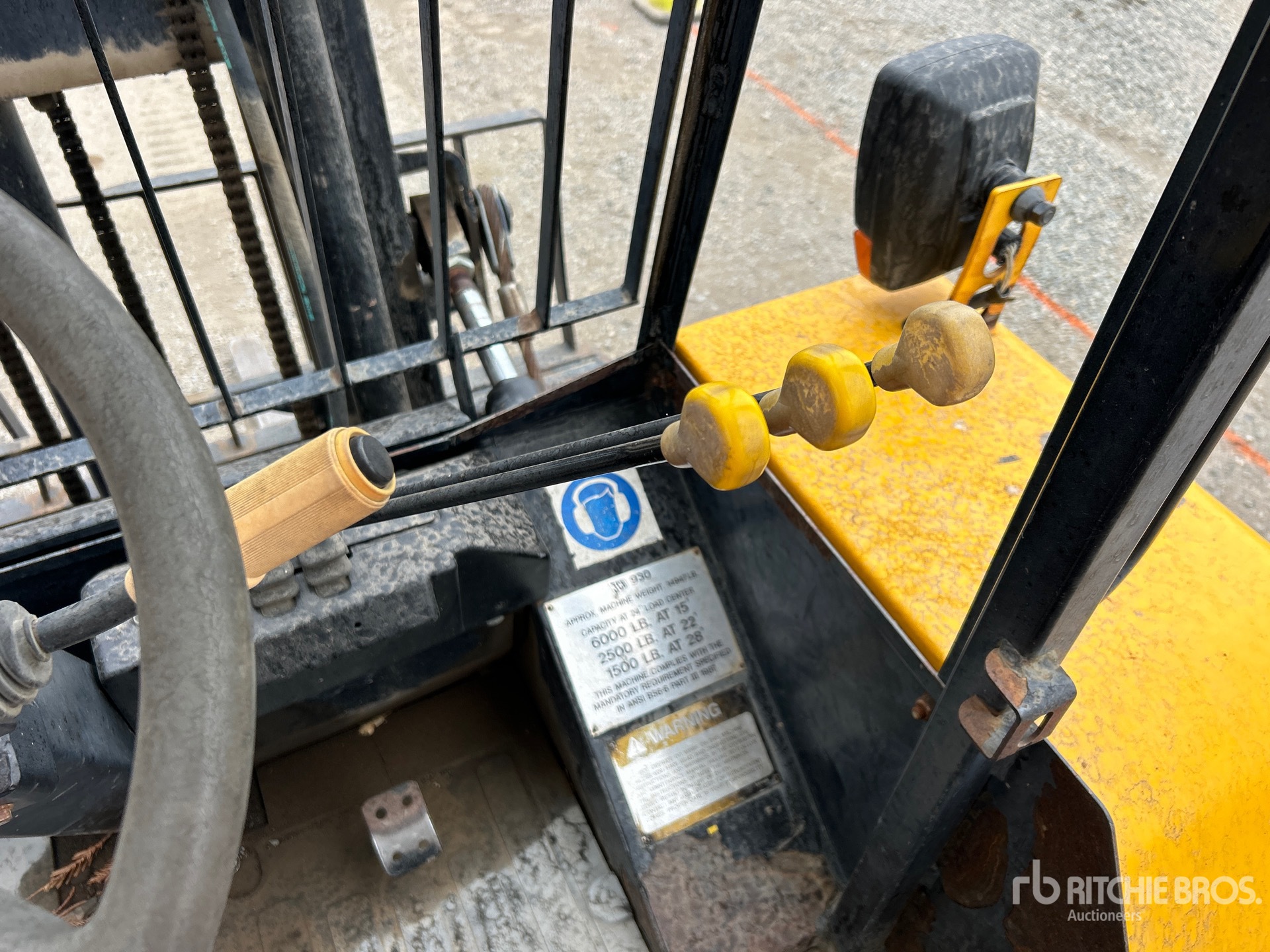 2007 JCB 930 6000 lb Rough Terrain Forklift