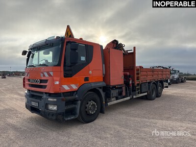 2007 Palfinger PK15500 5750 kg on Iveco Stralis 6x2 Camion Plateau Avec Grue Camion à plateforme avec grue (Inoperable)