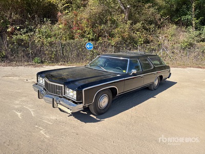 1974 Chevrolet Caprice Estate Vehicule Funeraire Funeral Vehicule 2 Fourgonnette de passagers