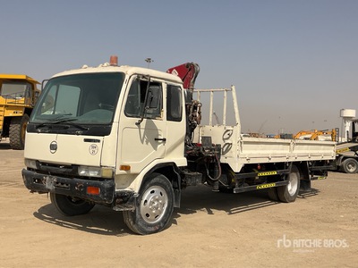 2006 HMF 683K1 Knuckle Boom on 2006 Nissan MK210 4x2 Crane Truck