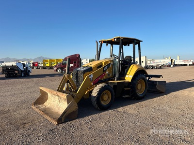 2017 Cat 415F2IL 4x4 Landscape Loader