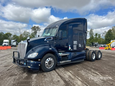 2016 Kenworth T680 6x4 T/A Sleeper Truck Tractor