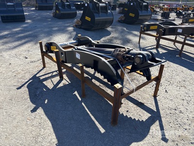 2025 Cupra 200 71 in Hydraulic Excavator Thumb (Unused)