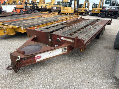 2008 Beaver Creek OW-20-8K 20 ft T/A Equipment Trailer