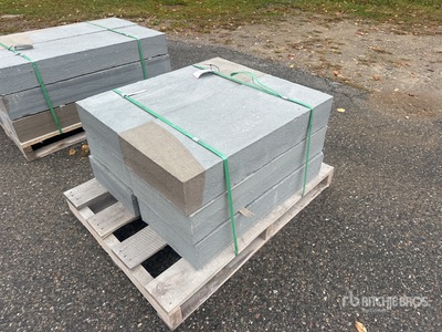 16 In x 3 Ft x 6 In Thermal Bluestone Steps Attrezzatura varia per cura del verde