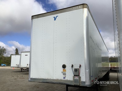 2017 Vanguard MaxCube 53 ft x 102 in T/A Van Trailer
