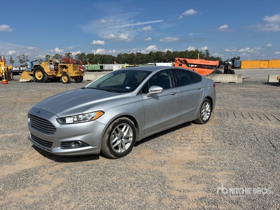 2015 Ford Fusion SE Automobile