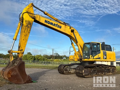 2015 Komatsu PC490LC-11 Tracked Excavator
