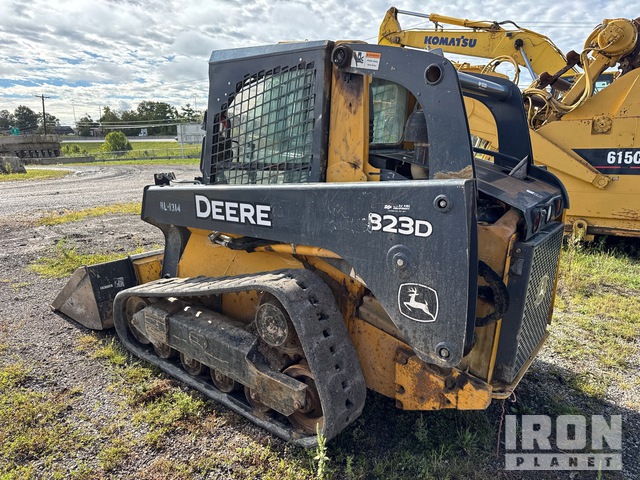MINI CARGADOR SOBRE ORUGAS 2010 JOHN DEERE 323D