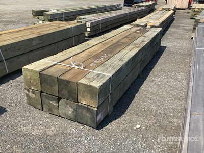 Quantity of (8) Tablas de madera