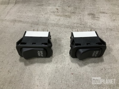 (60) Oshkosh 3581147 Toggle Switches
