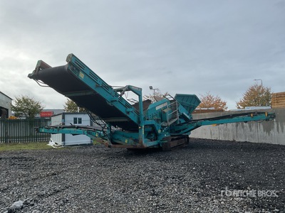2007 Powerscreen Warrior 1400 Tracked Planta de cribado