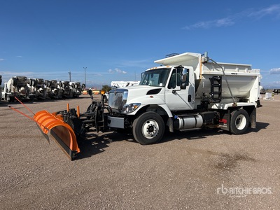 2016 International 7400 4x2 Snow Plow Truck