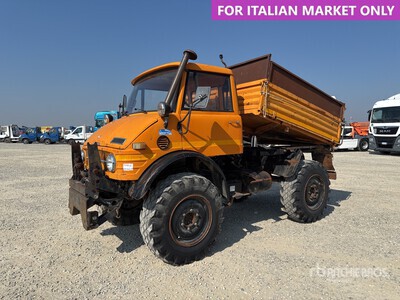 1976 Mercedes-Benz Unimog 406 4x4 Dump Truck