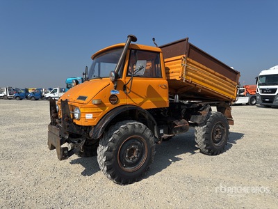 1976 Mercedes-Benz Unimog 406 4x4 Autocarro ribaltabile