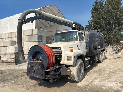 Vac-Con on 1996 Ford LNT8000F 6x4 Sewer Cleaner Truck