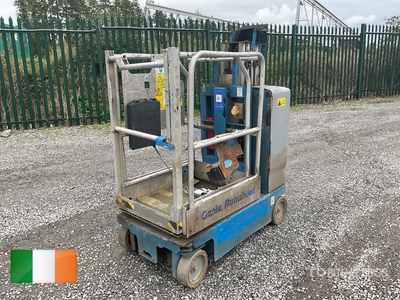 2017 Genie GR15 Vertical Mast Lift (Inoperable)