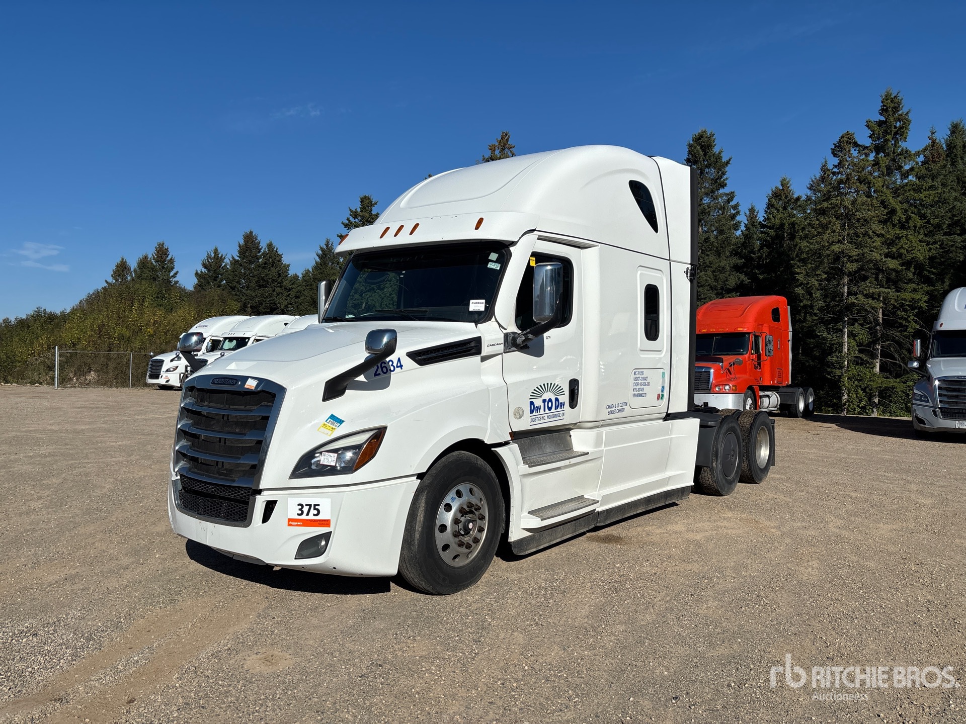 2021 Freightliner Cascadia 126 6x4 T/A Sleeper Truck Tractor