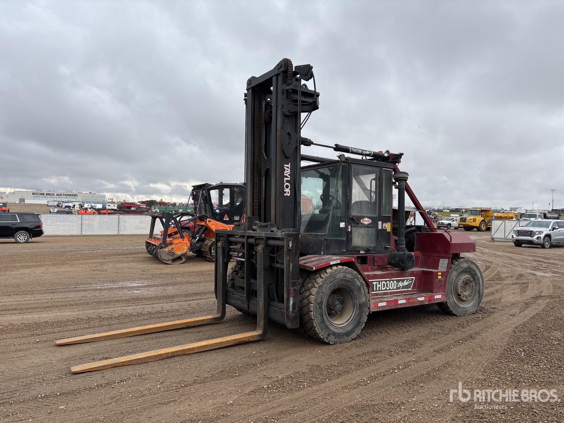 1998 Taylor THD300M 19385 lb رافعة شوكية