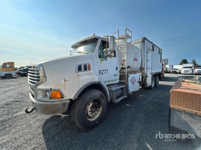 2008 Sterling L9500 6x4 Ciężarówka do przewozu paliwa i oleju (Inoperable)