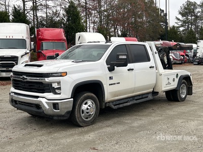 2024 Chevrolet Silverado 3500HD 4x2 Crew Cab Tow Truck