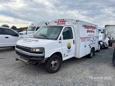2010 Chevrolet Express 4x2 Utility Truck (Inoperable)
