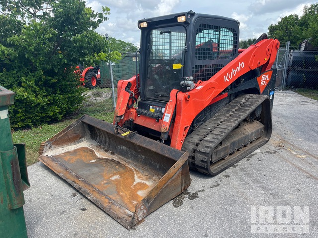 MINI CARGADOR SOBRE ORUGAS 2023 KUBOTA SVL972HFC