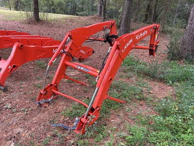 Kubota LA526 ملحق الجرافة الأمامية (Inoperable)