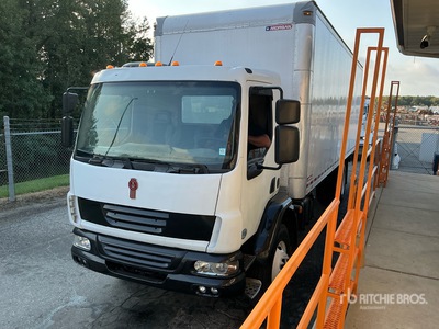 2013 Kenworth T270 Van Truck