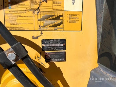 2014 John Deere 410K 4x4 لودر خلفي