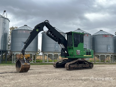 2009 John Deere 2154D Short Wood Log Loader