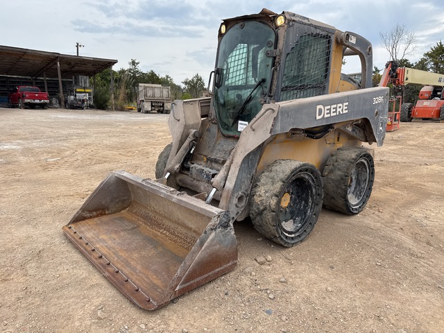 2013 John Deere 328E