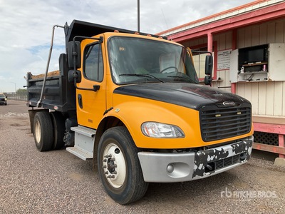 2020 Freightliner M2 106 4x2 Camion à benne basculante S/E