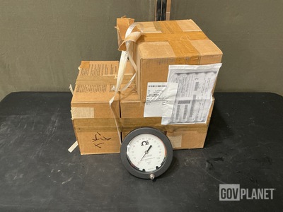 (5) Omega PGT-60B-100 Dial Pressure Gages